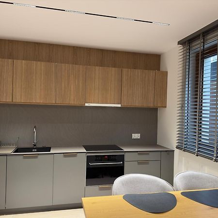 Villa Monica Apartamenty ชเจอร์ค ภายนอก รูปภาพ