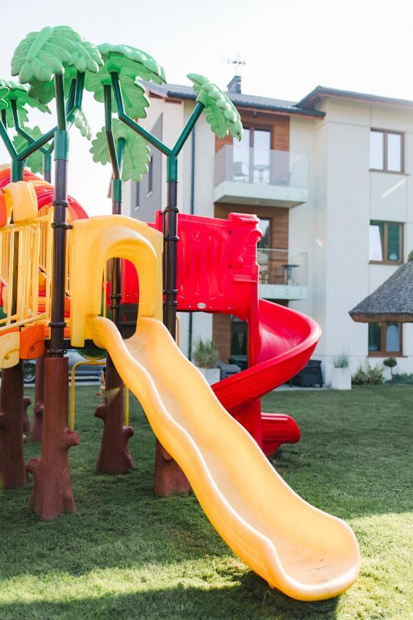 Villa Monica Apartamenty ชเจอร์ค ภายนอก รูปภาพ