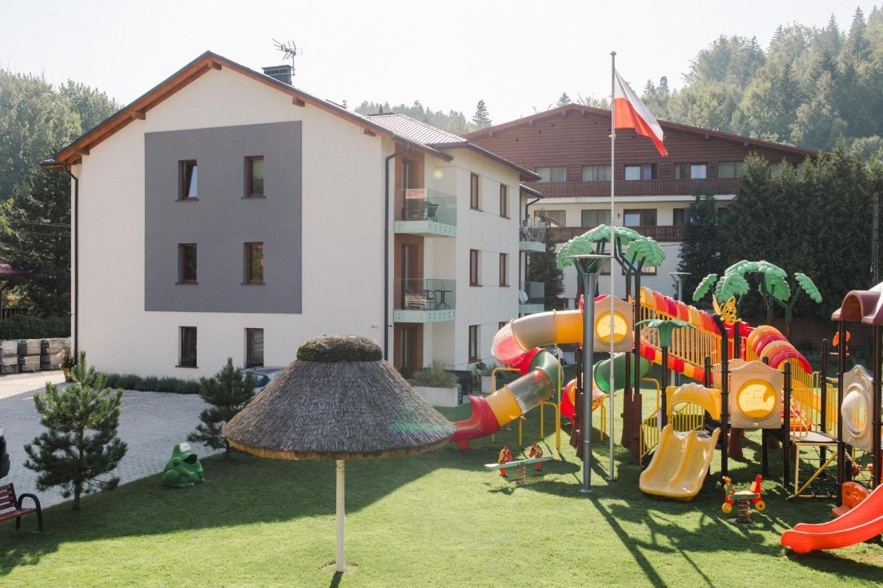 Villa Monica Apartamenty ชเจอร์ค ภายนอก รูปภาพ