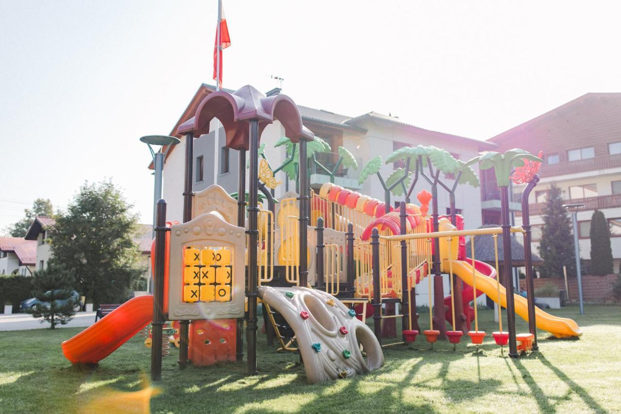 Villa Monica Apartamenty ชเจอร์ค ภายนอก รูปภาพ